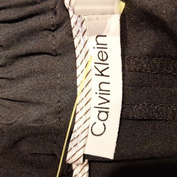 qClassic Black Pants very nice quality size 20W. EUC - Picture 3 of 4